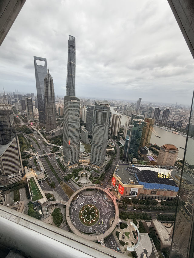 Where Dragons Meet Art Deco 🐉🏙️