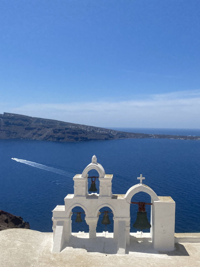 На бочке с порохом. Санторини. На бочке с порохом. Санторини.