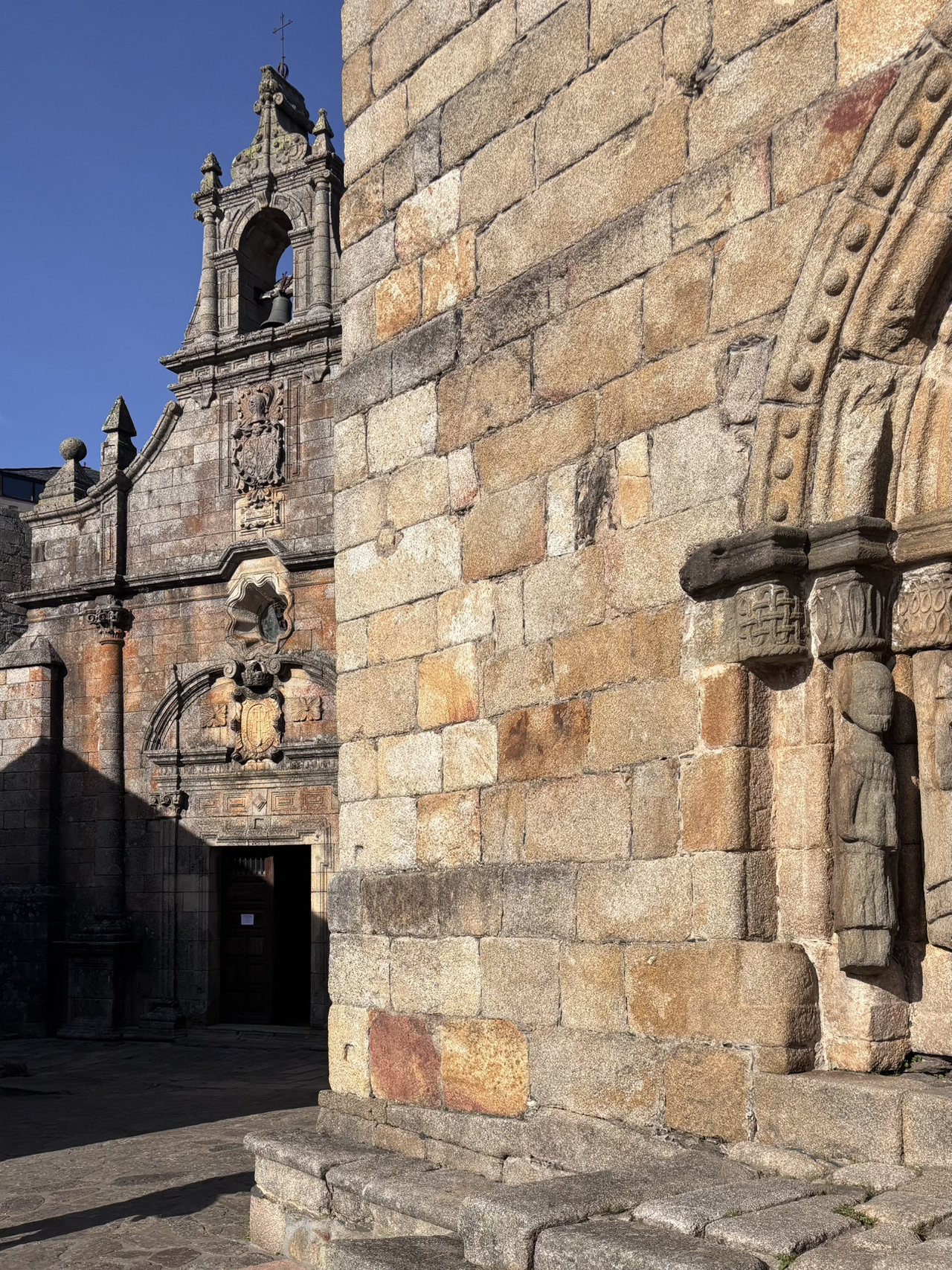 Itinerary Planning: The Defensive Perimeter & Plaza Square 🧱🛡️