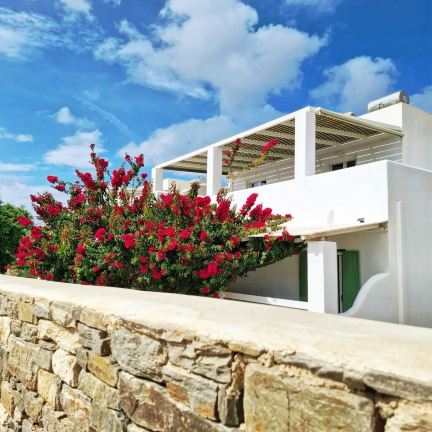 Epic One-Day Cyclades Adventure: What to Do & Where to Go 🚴‍♂️✨