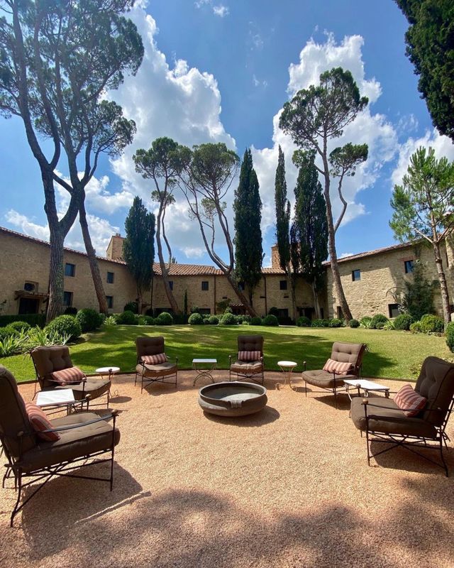 2022 Global Best Hotel Review - Splendid Tuscany 💫