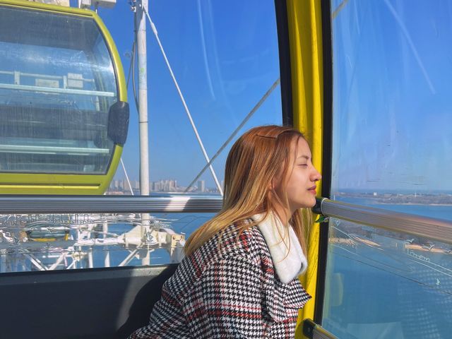 Huangdao's Scenic Ferris Wheel 🎡 