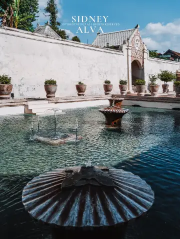 Check out the Yogyakarta version of Huaqing Pool