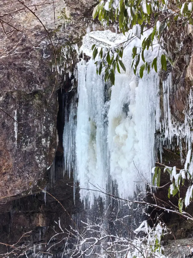 Longcang Gorge