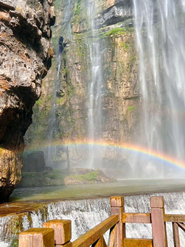 三峽大瀑布，風景很治癒，拍照很美