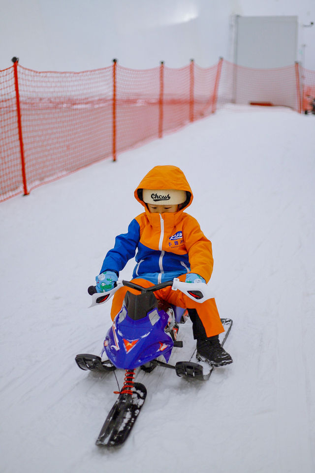 夏日清涼遛娃｜終於在深圳實現玩雪自由啦～