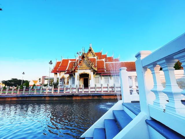 來曼谷最值得前往的寺廟--雲石寺