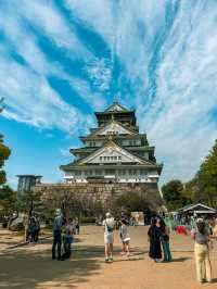 Osaka Castle is Breathtakingly Beautiful 🏯🇯🇵
