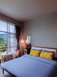 🌾 Guangzhou's Golden Paddy Field Retreat 🏨✨