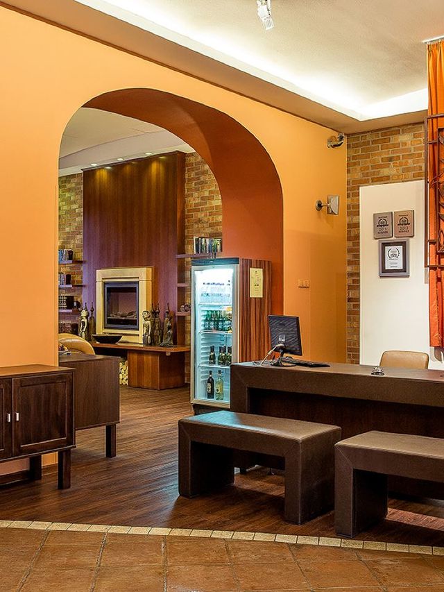 Budapest's Best: Luxe & Local at Mamaison Izabella 🌟🏨