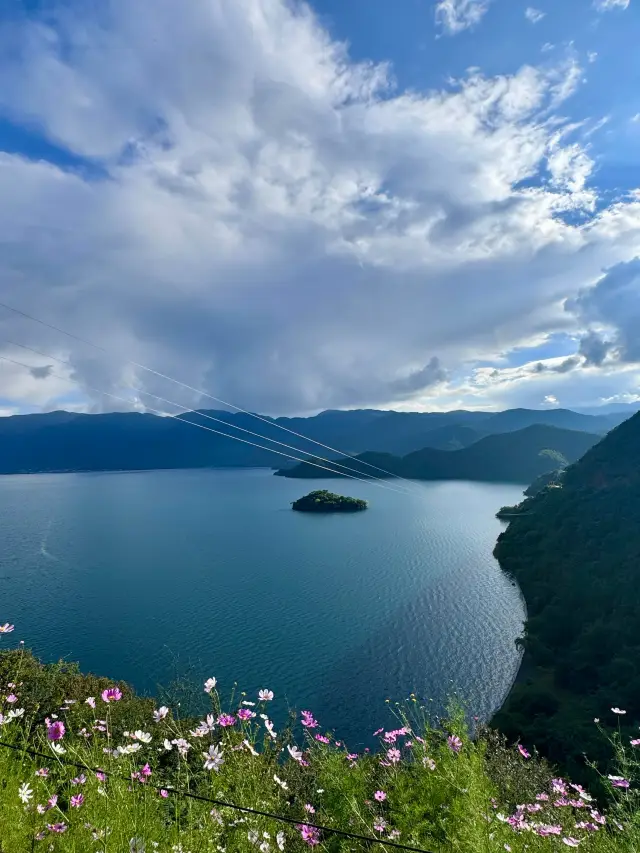 A hidden blue paradise on earth.