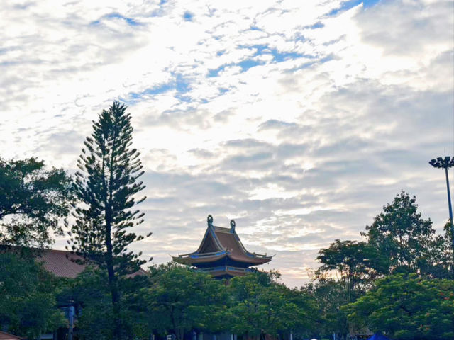 深圳鳳凰山公園自然風光與文化古蹟遊玩攻略