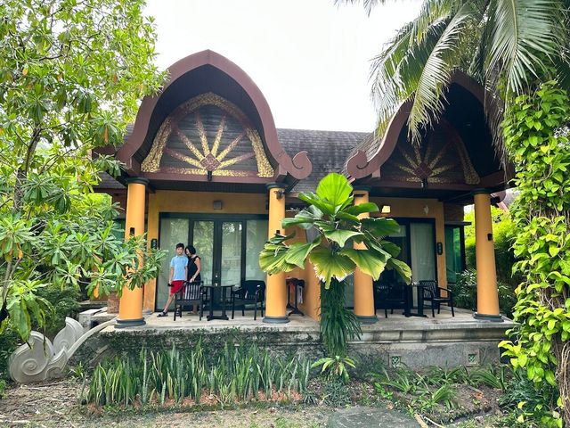 布吉鄉村水療度假村 - Karon Village 的放鬆天堂    酒店：鄉村水療度假村 。