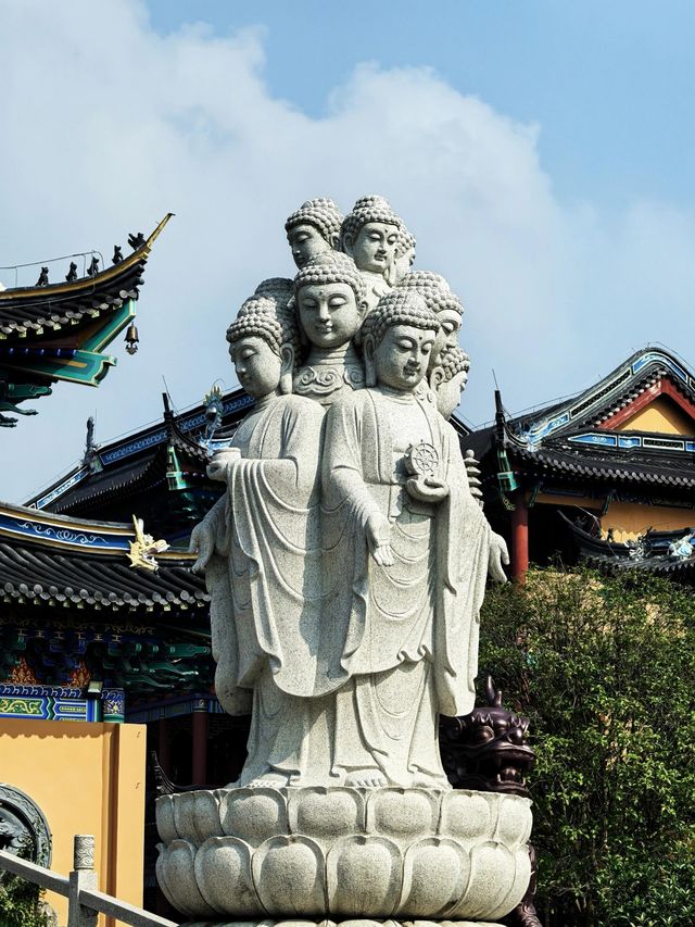 海寧最美丨悟空師徒4人守衛的高顏值寺廟。
