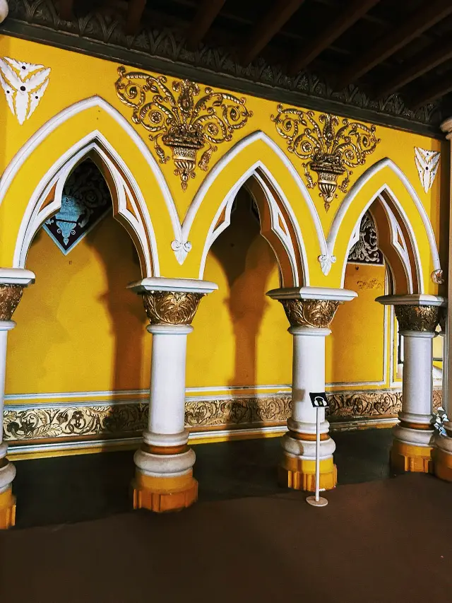 Bangalore Palace | A Shining Jewel of India.