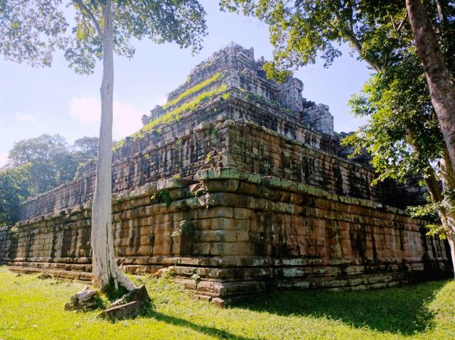 Prasat Prang: Cambodian Pyramid and Hidden Secrets