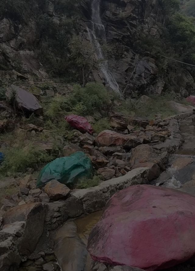 十堰青峰大裂谷景區