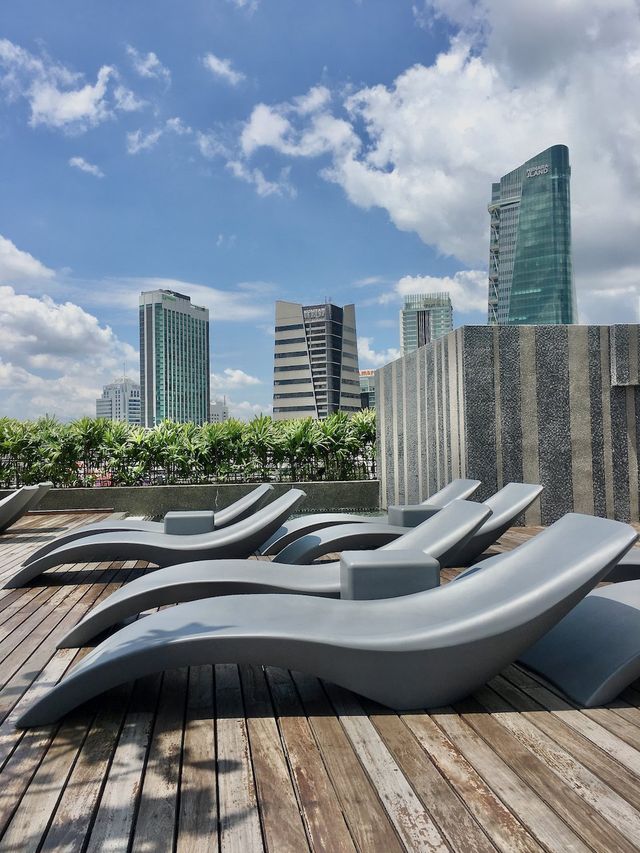 馬來西亞新山凱貝麗酒店體驗與推薦   新山凱貝麗酒店式服務公寓  地址：Jalan Te