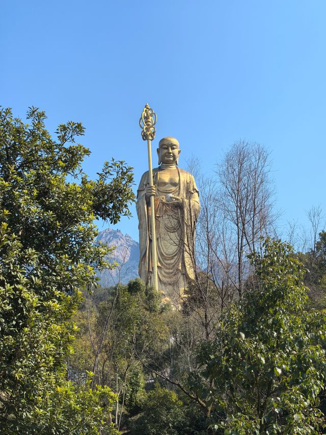 心向神靈