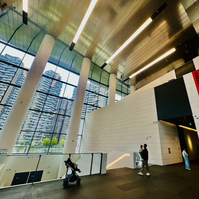 深圳美術館新館逛展啦！！