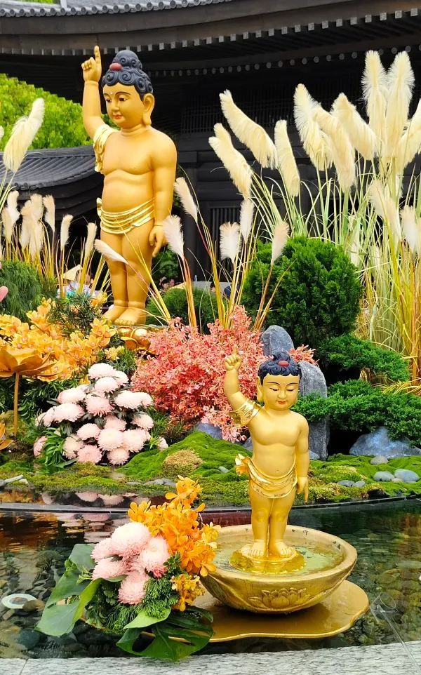 佛誕日在慈山寺：一場心靈的洗滌