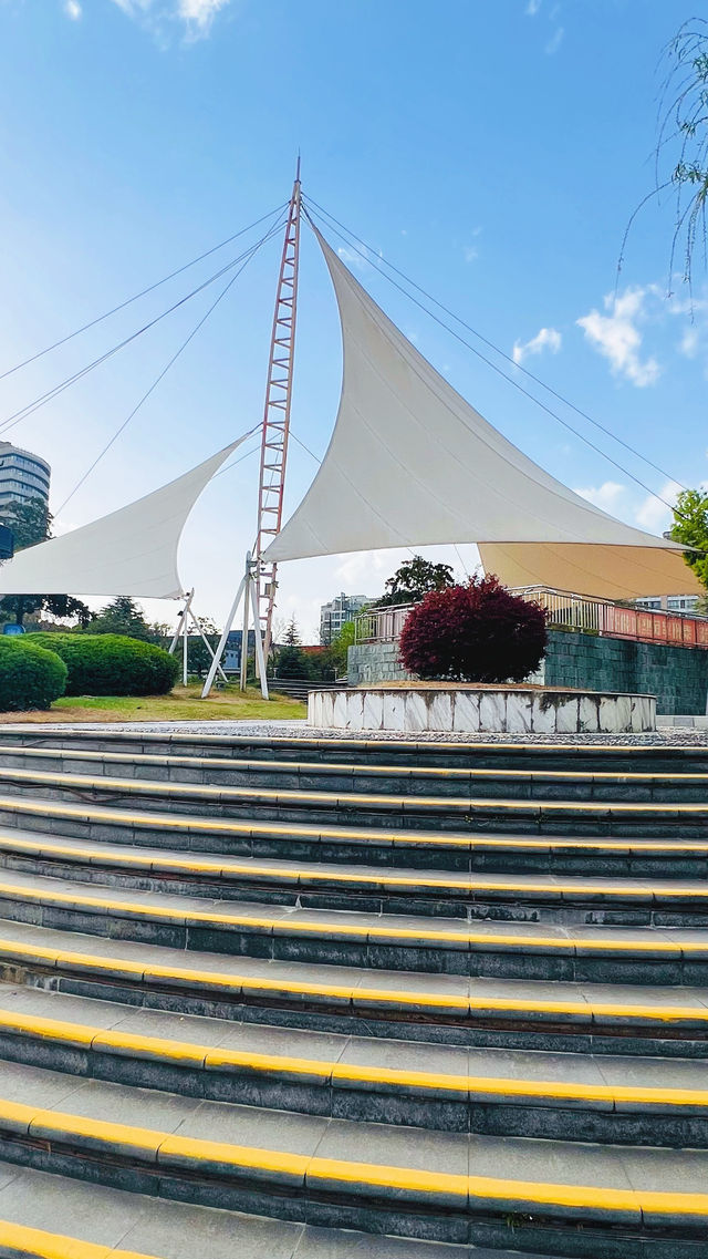 陽春四月漫遊泰州～濱河體育公園