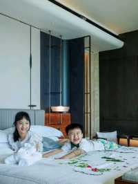  Family Escape in Tropical Paradise! 