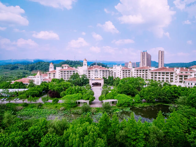 長壽碧桂园鳳悦鳳凰酒店｜隱逸山水間的奢華體驗】**  