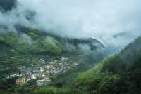 雲煙繚繞，落雨嘅浙南秘境太靚啦