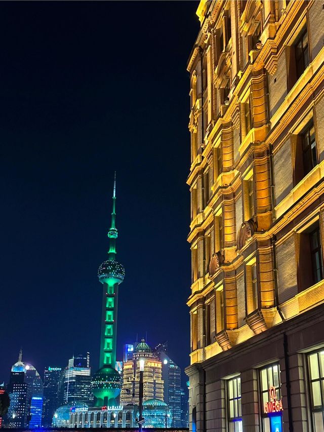 上海外灘夜色醉人，必遊攻略大公開