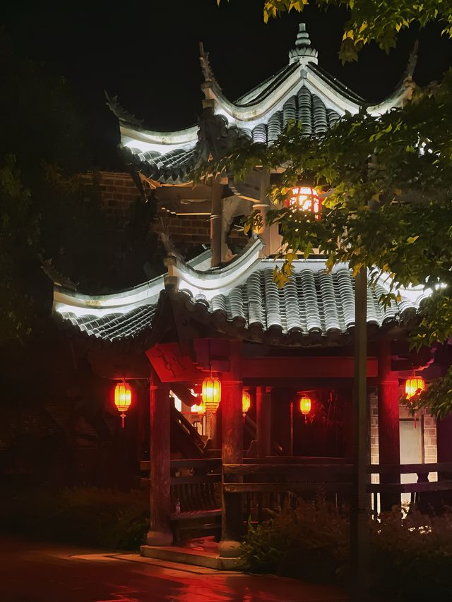 夜遊汀洲書院真係太正啦