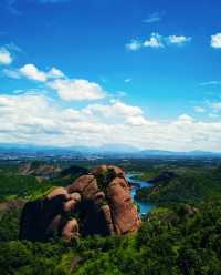 龜峰山景區: