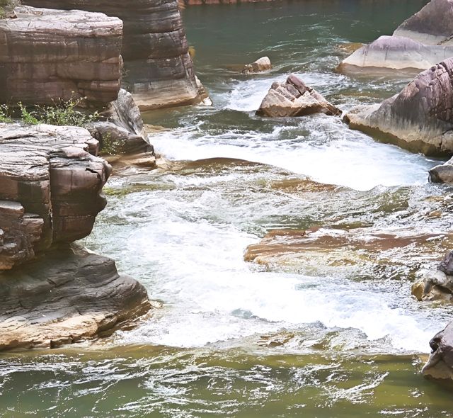 “華夏第一奇峽”實至名歸！雲臺山紅石峽絕美震撼