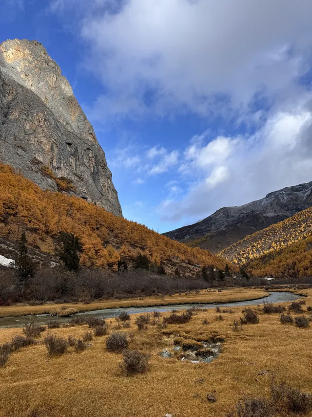 一人行公共交通稻城亞丁三天分享25.10.30 一人行公共交通稻城亞丁三天分享25.10.30