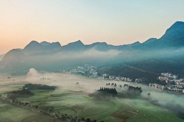 萬峰林平流霧觀賞攻略來啦! 萬峰林平流霧觀賞攻略來啦!