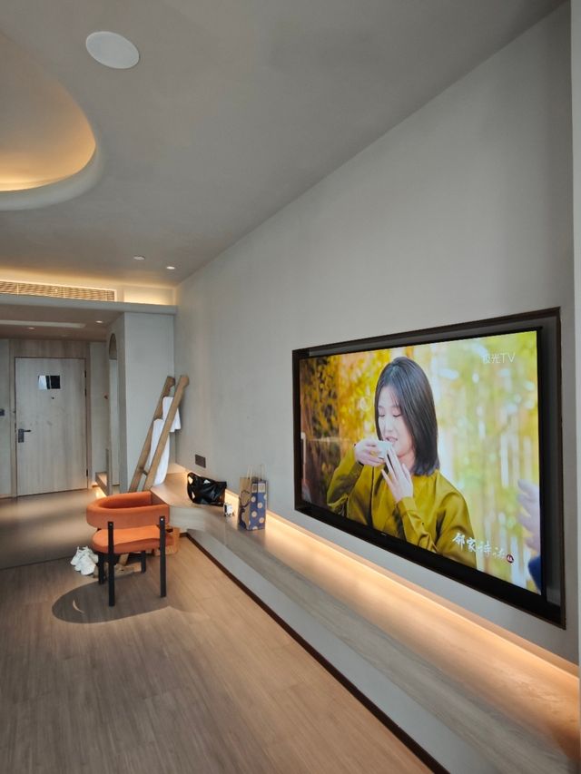 金沙洲!!人均200住進設計師酒店! 金沙洲!!人均200住進設計師酒店!