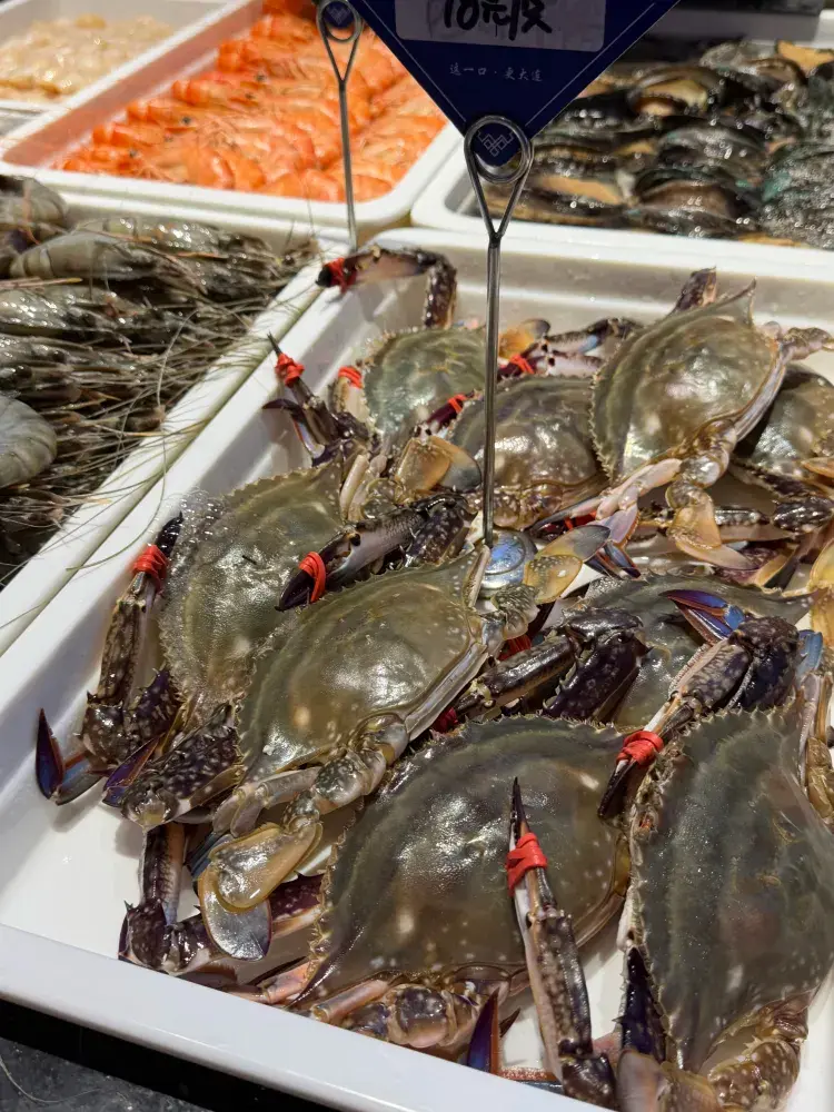 初めての大連、ちょうどカニの漁解禁シーズンに間に合いました🦀