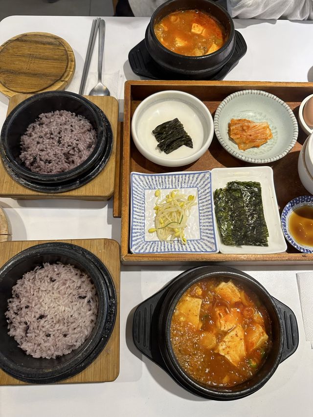 🇰🇷韓国 /ソウル 高速ターミナル駅 絶品♥️スンドゥブチゲ