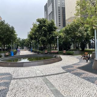 何賢司令花園自然