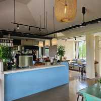 คาเฟ่สำหรับสายชิลบางกระเจ้า Coconut Lane