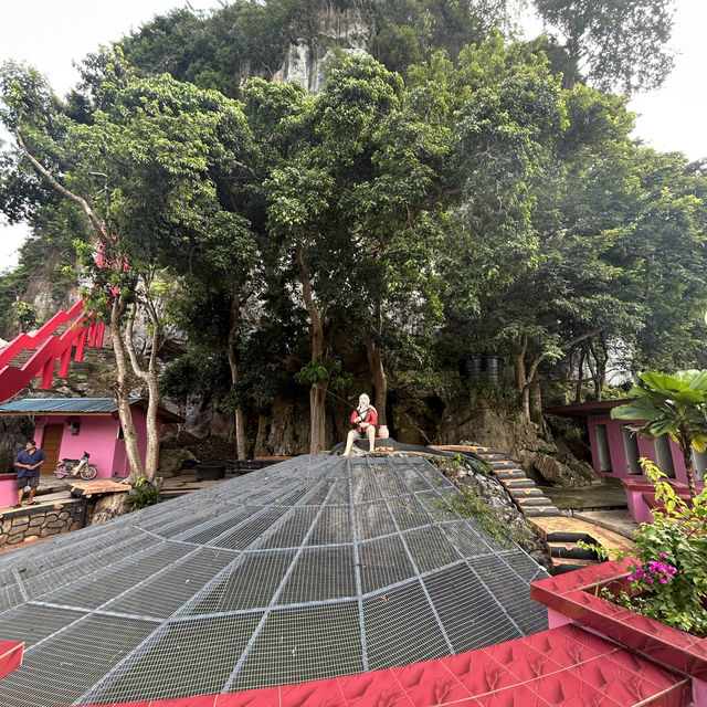 好風水的紫霞洞 ⛰️