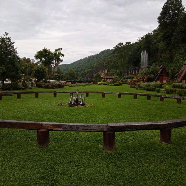 สวนไทรโยค จังหวัดกาญจนบุรี 