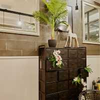 M Boutique Station 18