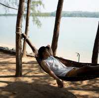 The Play Yard พักรถบ้านริมทะเลภูเก็ต