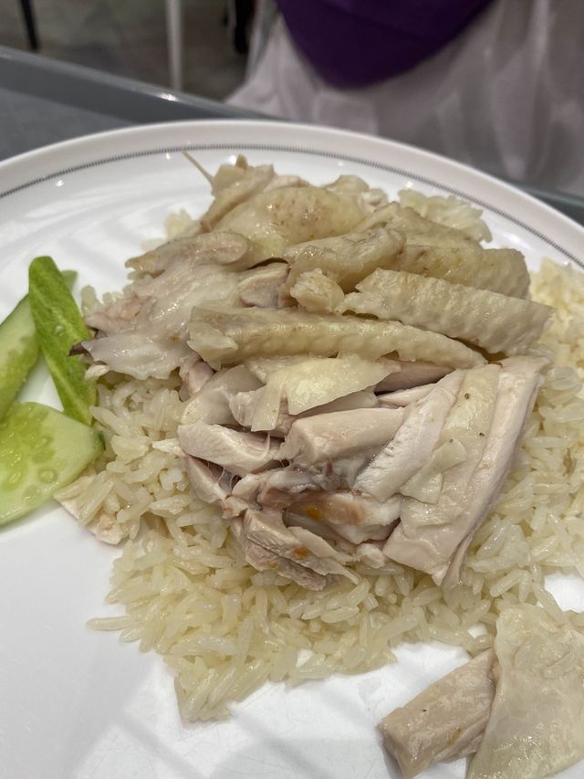 【タイ】バンコクで絶対食べたい人気グルメが食べられるフードコート！