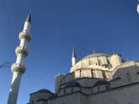 중앙아시아에서 가장 큰 모스크인 Imam Sarahsi Bishkek Central Mosque 🇰🇬