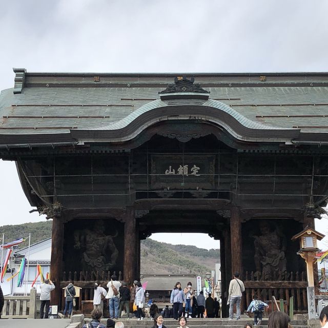 Zenkoji temple