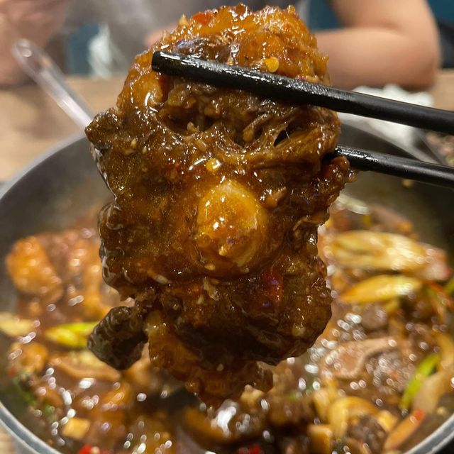 必試火焰牛尾煲同鷓鴣湯