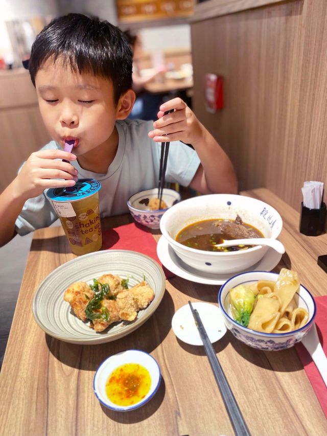 唔係港式扮台式，呢間台灣牛肉麵有驚喜👍🏻😋