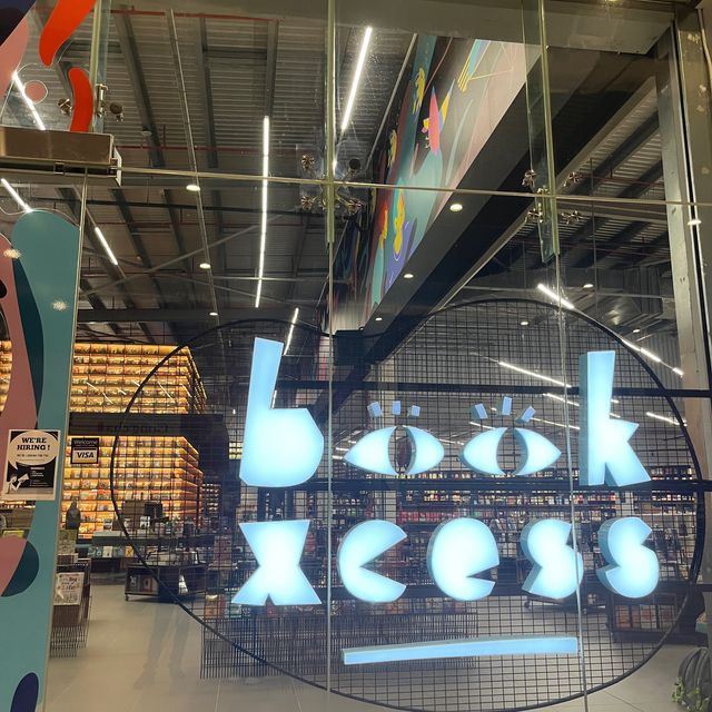 BOOK XCESS SUNWAY BIG BOX 